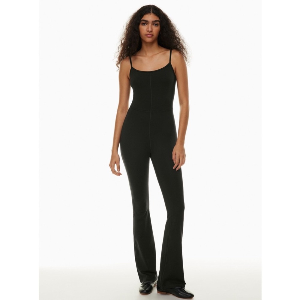 Wilfred Free Aritzia Black Flare‎ Jumpsuit Catsuit Small Minimalist Athleisure